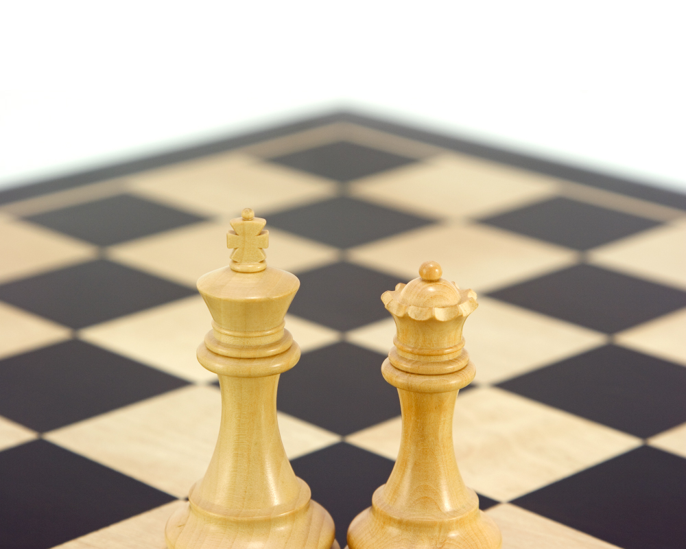 Windsor Series Ebony Staunton Chess Pieces 3 Inches