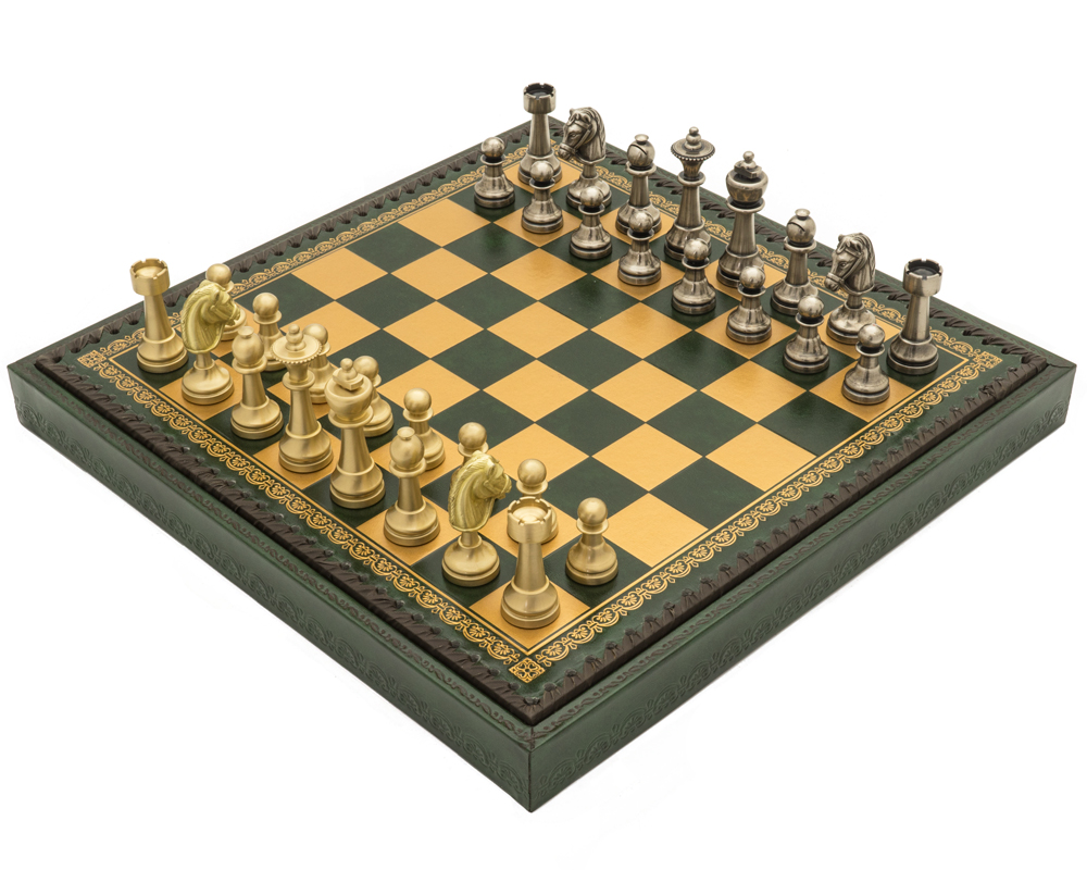 The Turin Verde Italian Chess Set
